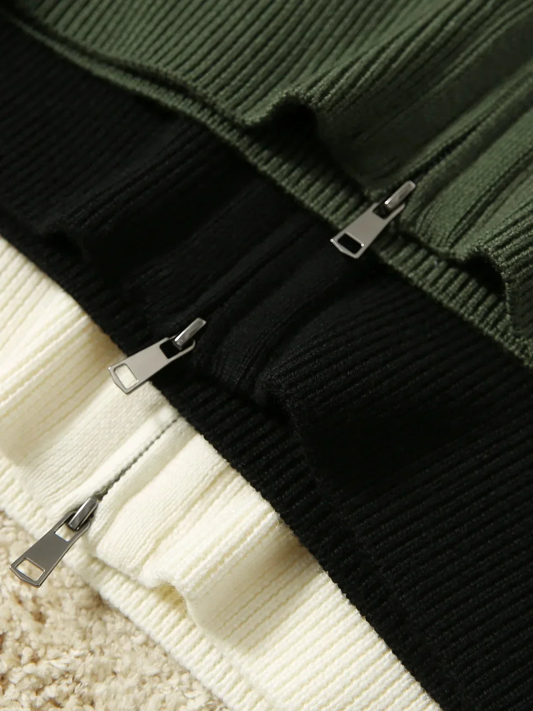 Giulia Ferrandi – Cardigan Zippé en Laine Mérinos - MAZZARO